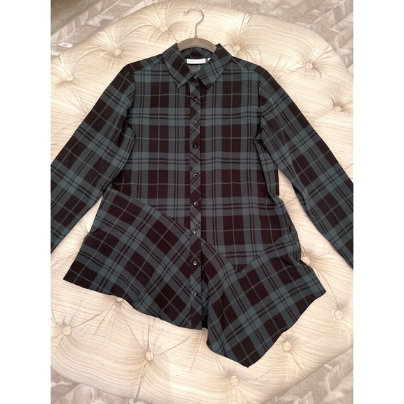 New Susan Graver Plaid Silky Asymmetrical Blouse - Picture 2 of 12